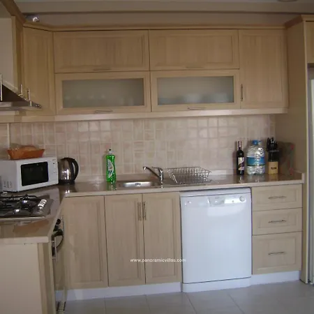 Hisar Sleeps 7 Pool Air Con Wifi * Bogazici