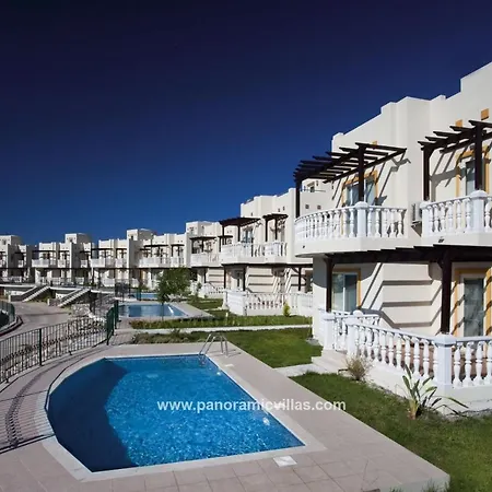 Hisar Sleeps 7 Pool Air Con Wifi *